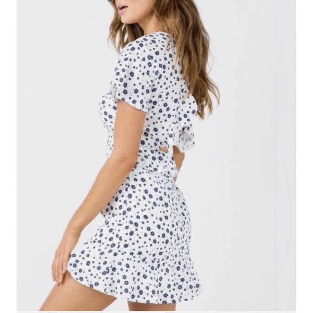 Princess Polly White Navy Nate Floral Brunch Date Night Mini Dress Size 0 US - Picture 2 of 9